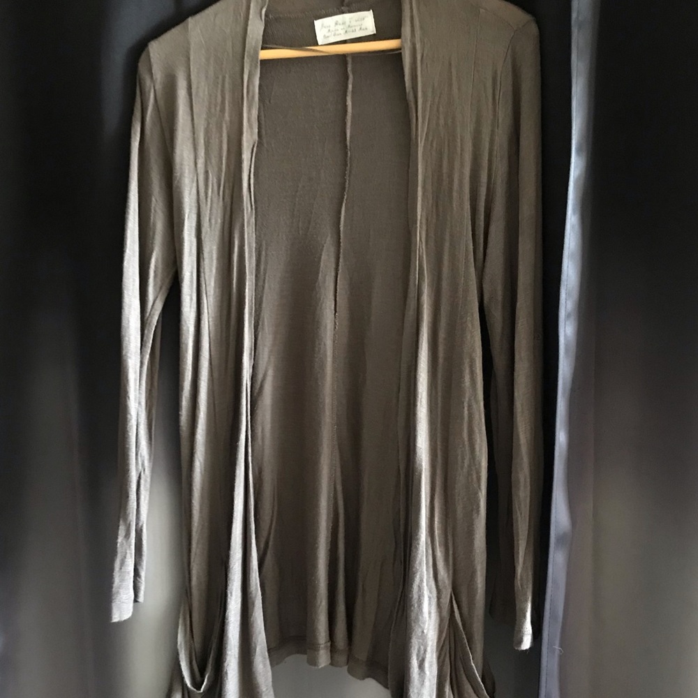 Zara Women’s Lightweight long length sweater top